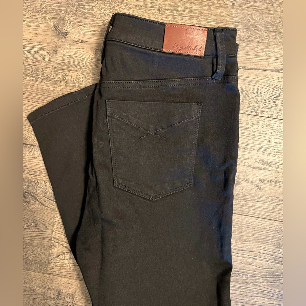 Unpublished black jeans